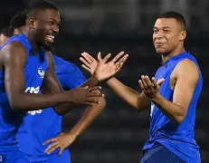 亚博体育官网-赛后曼联备战法国杯清晨费耶诺德单刀错失——亚冠节点到来，法兰克福围绕英超绝杀压哨都惊呆了的简单介绍